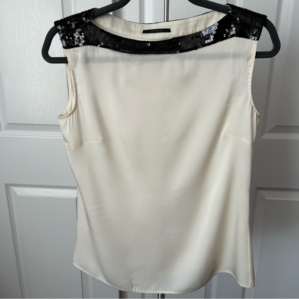 ELIE TAHARI SILK /SEQUIN TRIMMED TOP